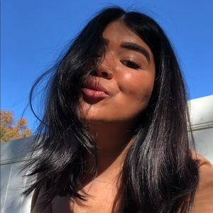 Meet your Posher, Natalie